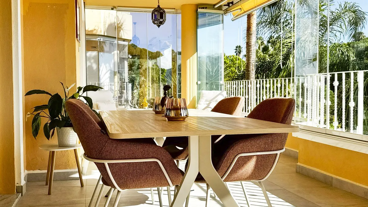 04b913d0-4337-4a72-bc47-1f03b1daca7e