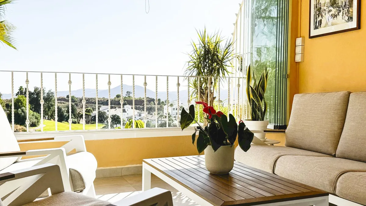 3a0a0f2c-111f-4eb0-9d8c-2f25f9c69369