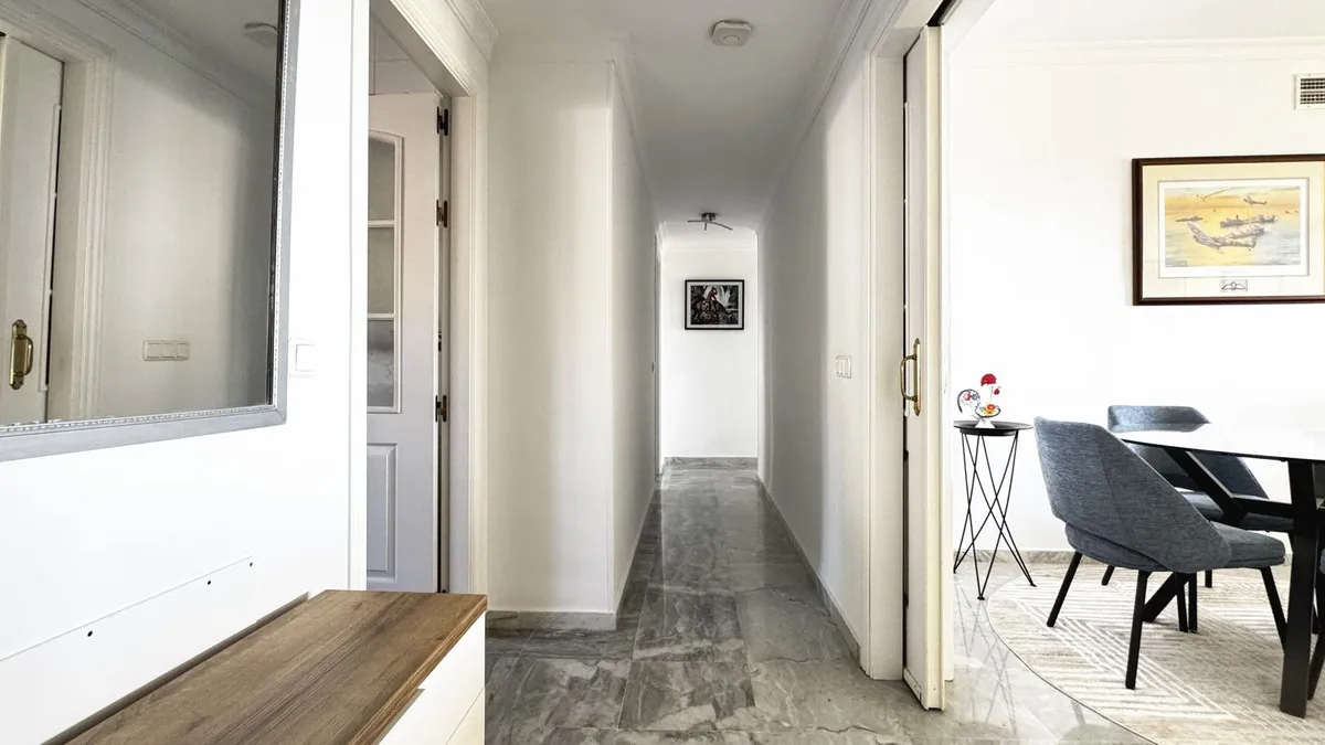 9e5589c8-129d-4383-b1b2-658bf5f9add2