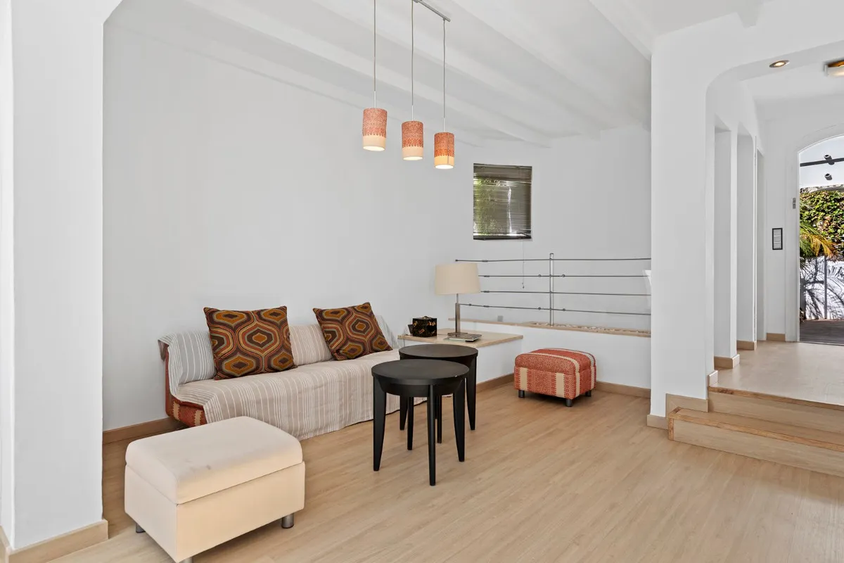 87c1ff2e-a928-4c25-8b87-161e2ae21d65