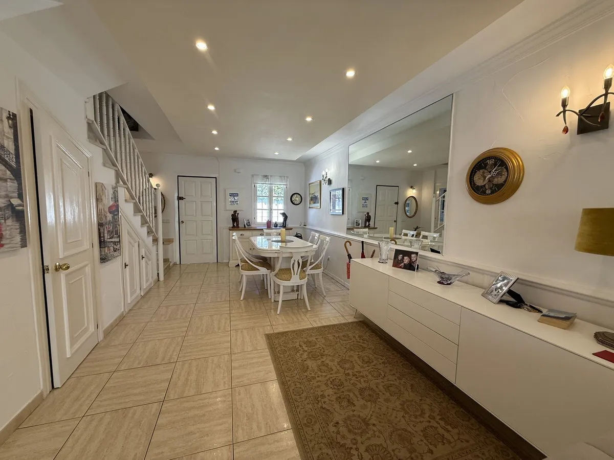 469b96b6-077d-4aa9-96d7-612c0a0e2480