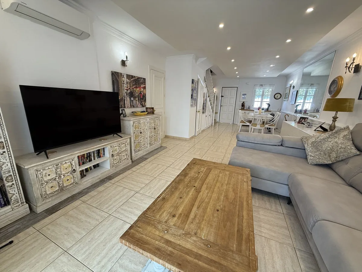 ab9abfbd-81d9-4cc9-9d7e-6c4b0df9f632