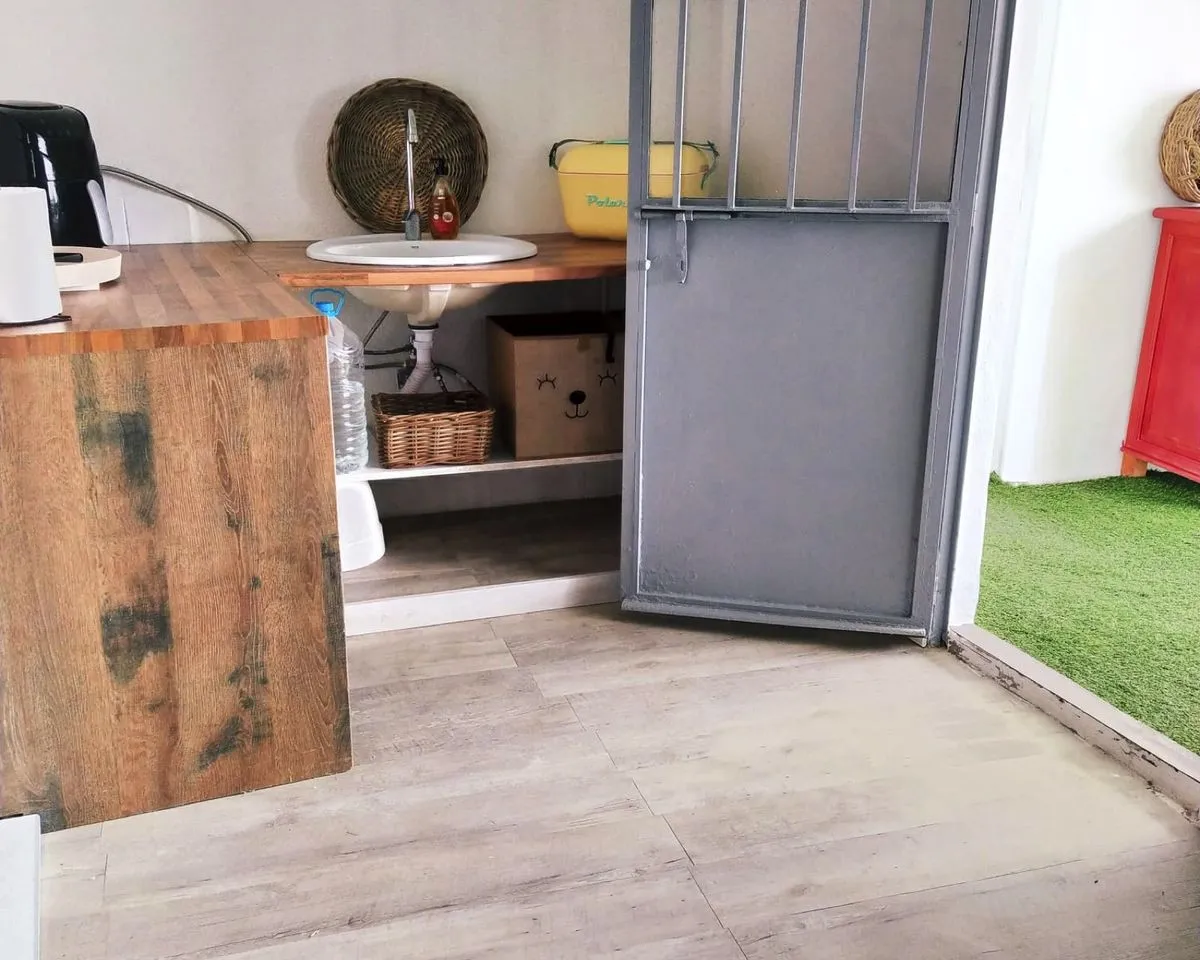 9cf8e5f4-4c03-444b-ba1f-79e60b306d52