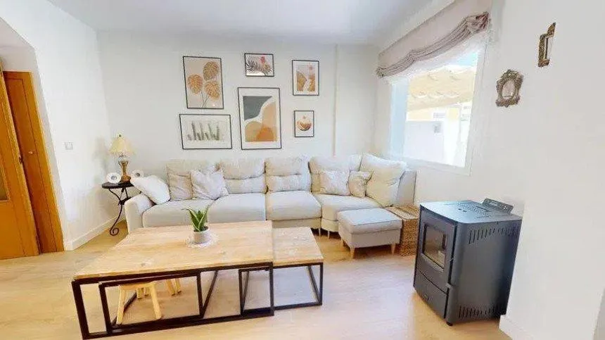 081d6419-cef3-4edb-9453-d9a05f305968