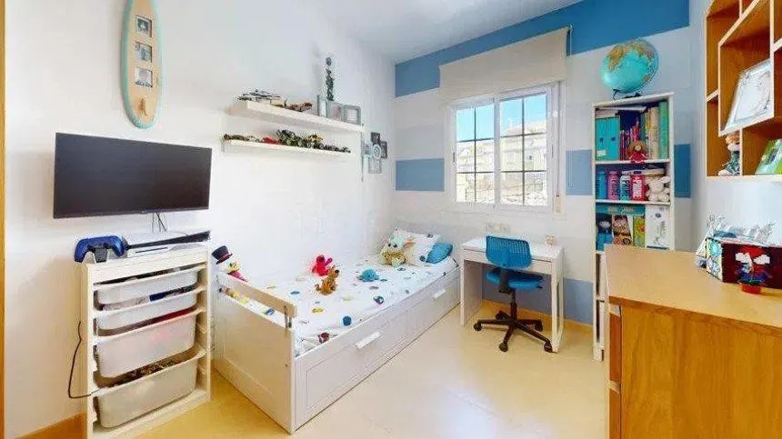 b715881d-32ac-4bc7-a324-c08e1a03e2dd