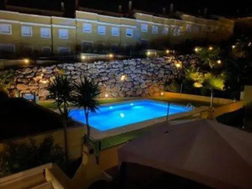 d4a47e05-ebbd-4223-8992-031fa13afeb1