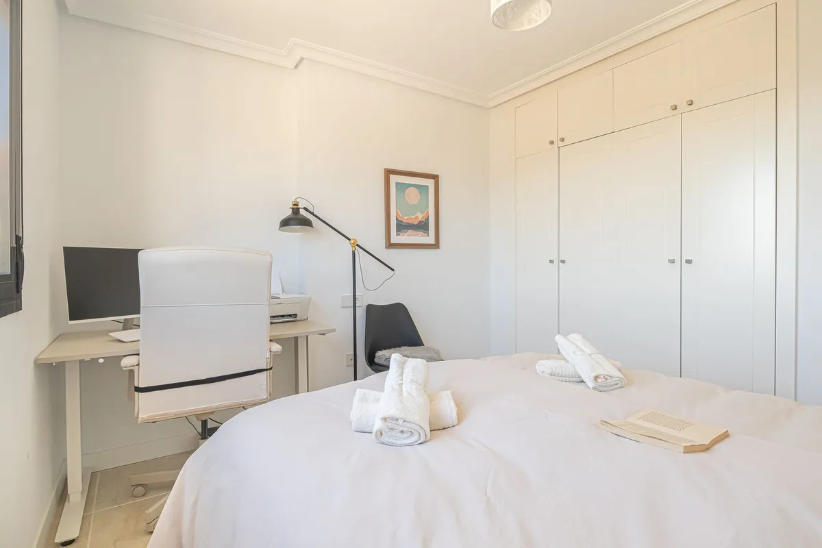 94db7b6a-ef0a-46f6-841c-13cd89135e44