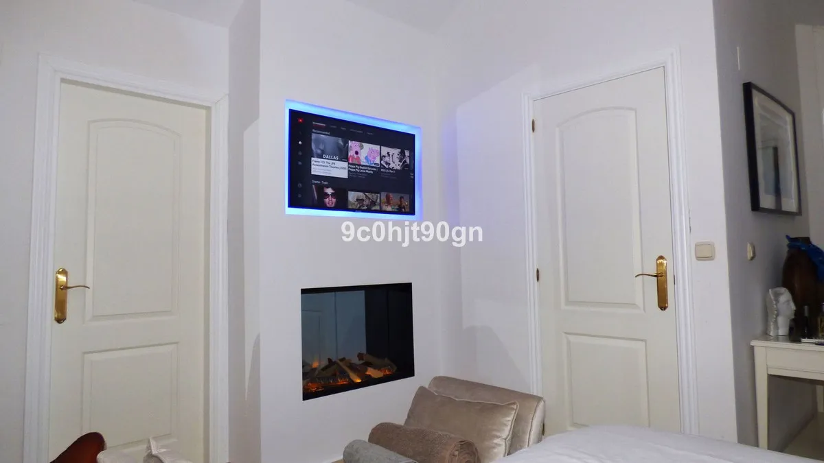 29a73e65-e1d1-46df-b1b0-fa129508dbcd