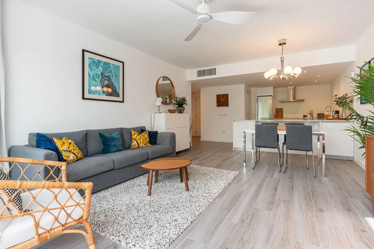 0b9cd0fc-665c-41d3-b911-80d59bb19201