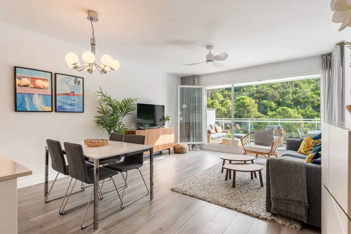 2d0f5ba8-fcf3-47ac-ab3b-194cfb2154ba