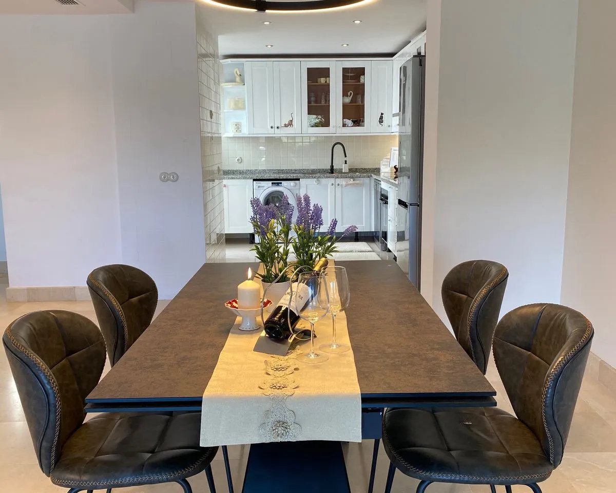 bf992cff-4f40-453e-86d8-aa7c6ca97e97