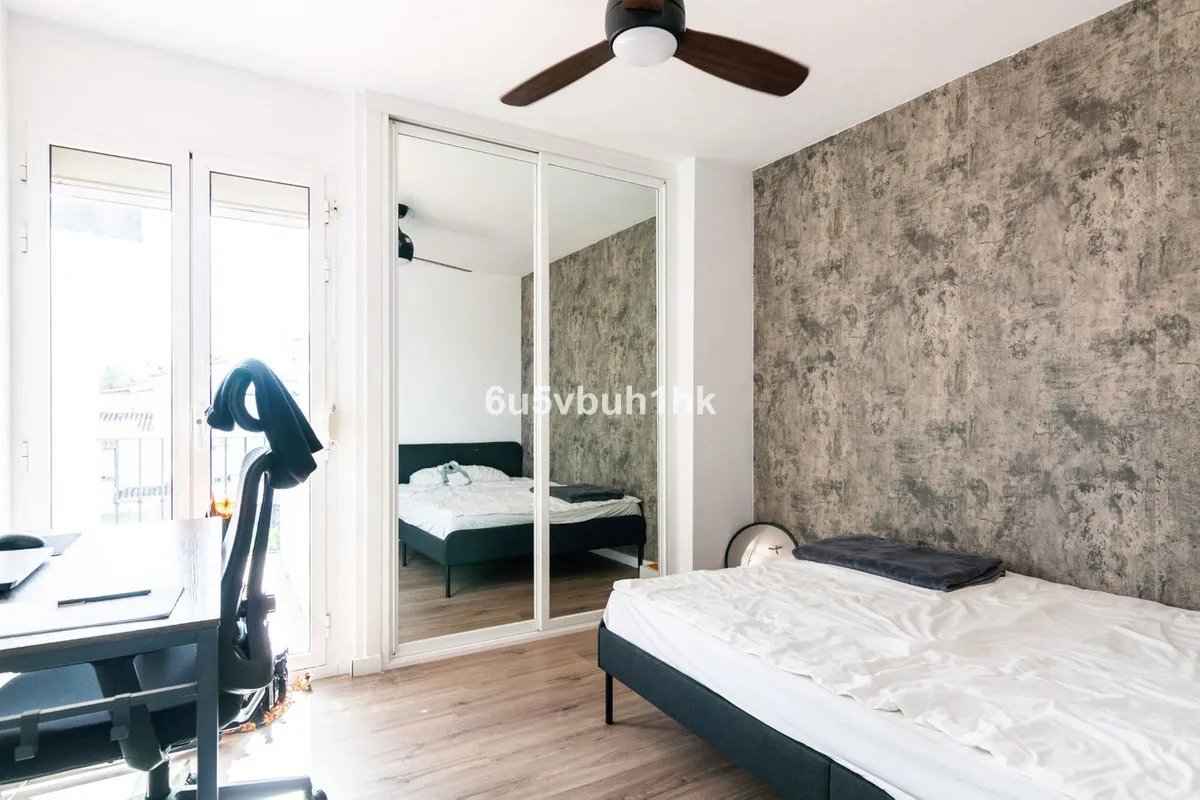 43403057-d494-46d3-b1c0-f6ee84c9a981