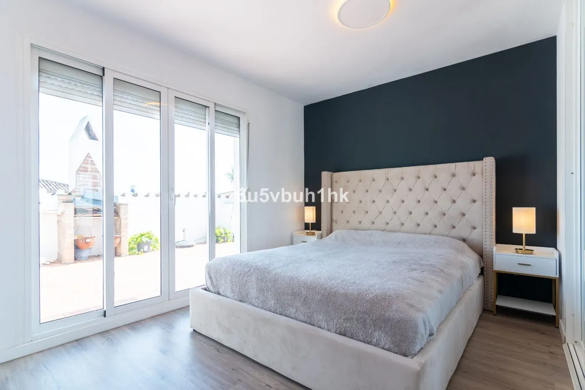 b25f84fd-fc8c-44dc-abaa-ac0f15913cf8