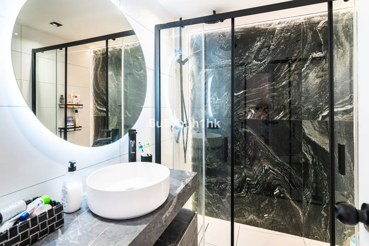 b4acc2fa-4a00-4243-a7ef-df542f1009ac