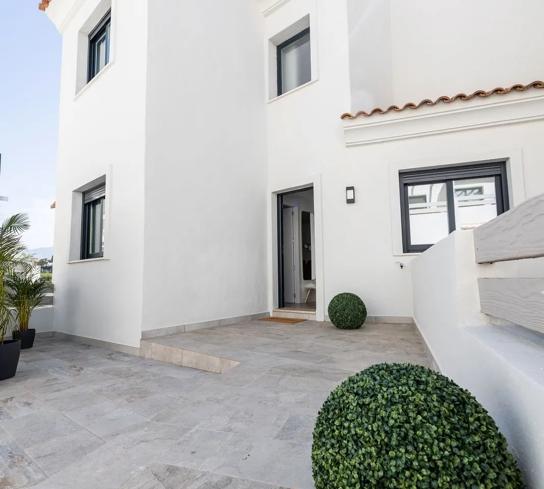 b80a8e94-1d52-4210-b828-5af3d96d79a0