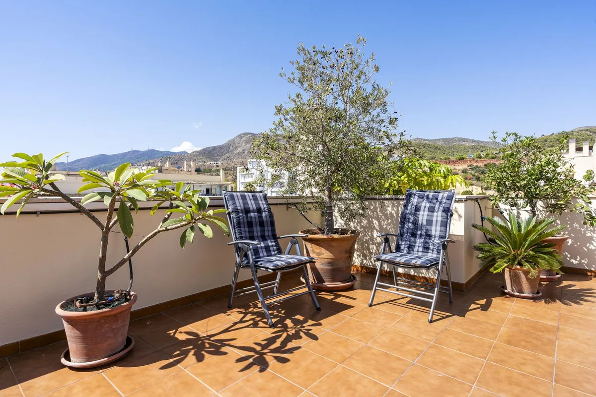 39d8aaae-2d44-4d58-b68f-777c0529cf12