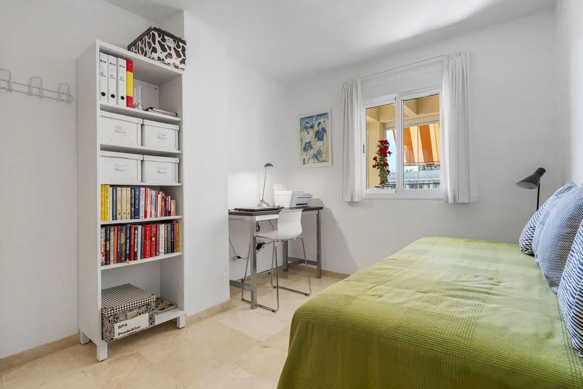 93356d82-7f79-4d97-9e86-ff48a3d09337