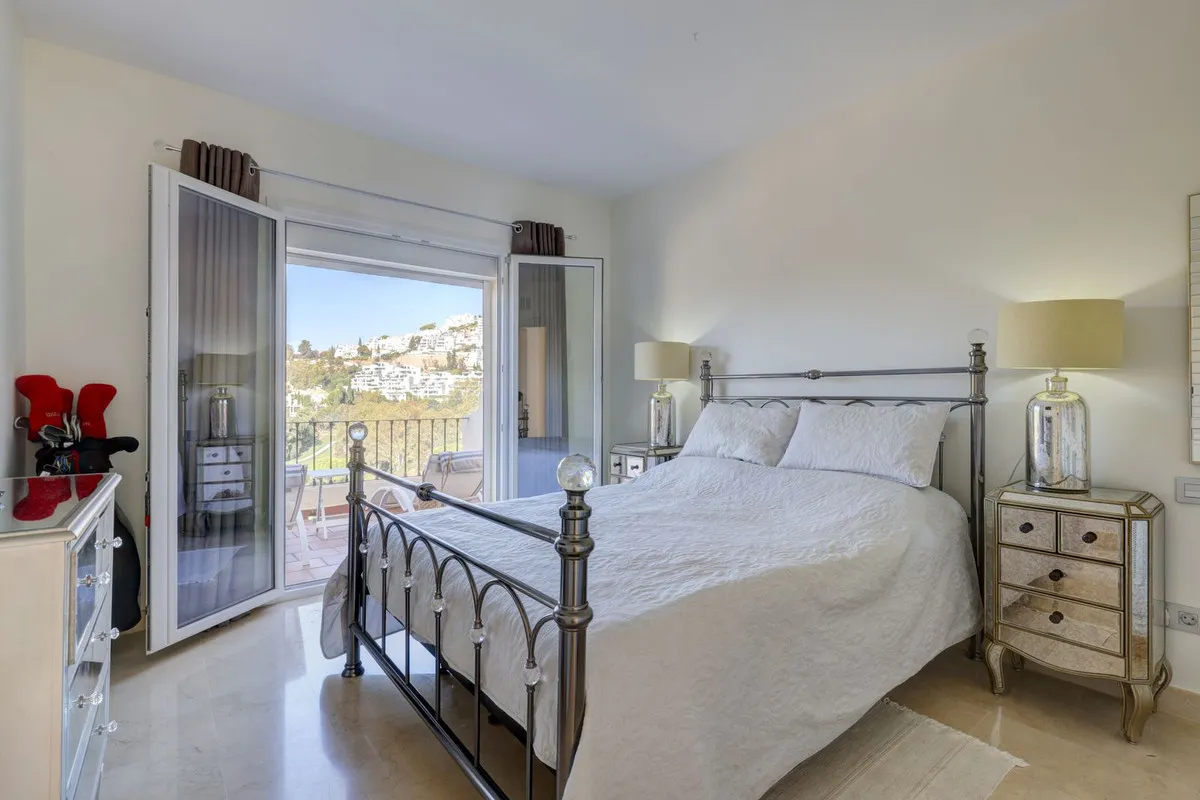 31243cbb-ad39-4418-a334-7baf6322b347