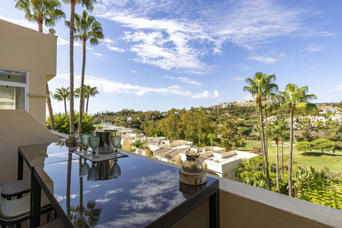 33c515f4-33d4-46fa-a366-87cf2cda97bf