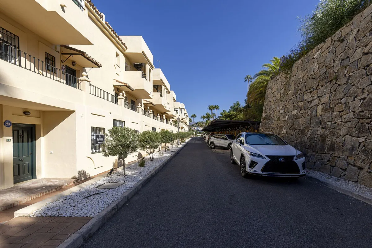 82659013-1de2-4c64-8060-b95f1840538f