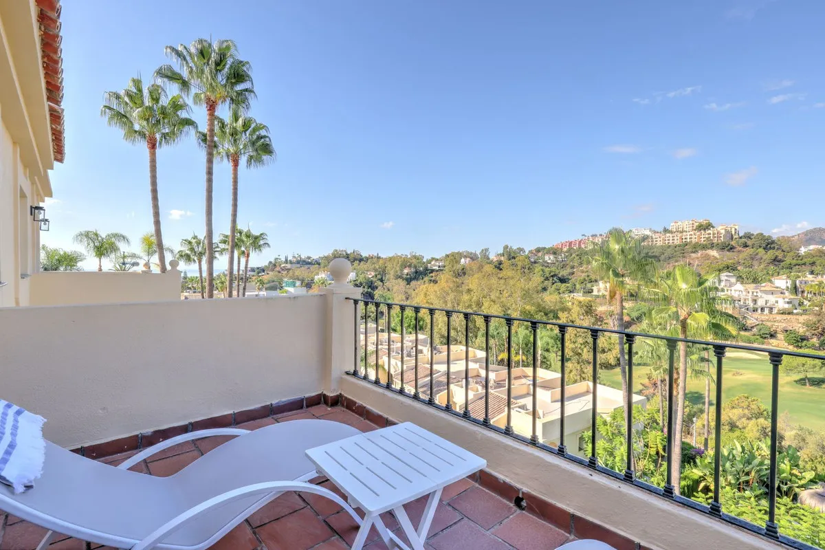 b2445174-bb4f-40a6-8274-89809c6367e4