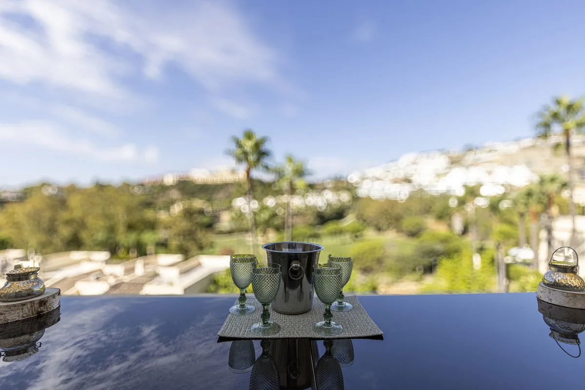 e2f9bc74-5b47-42ba-875d-c7495ce30290