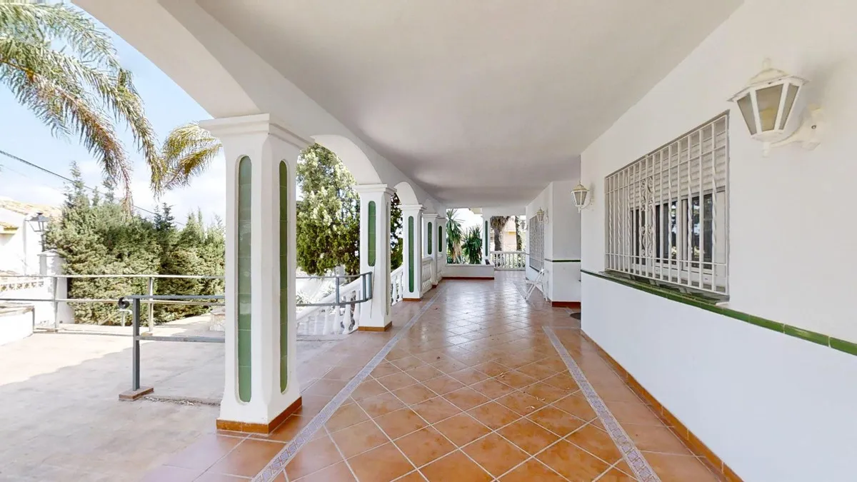 7d287464-0463-48b9-b884-71c48b76c8a3