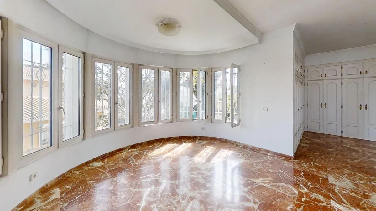 92d7fd00-999a-47b4-9674-c0e176ced58f