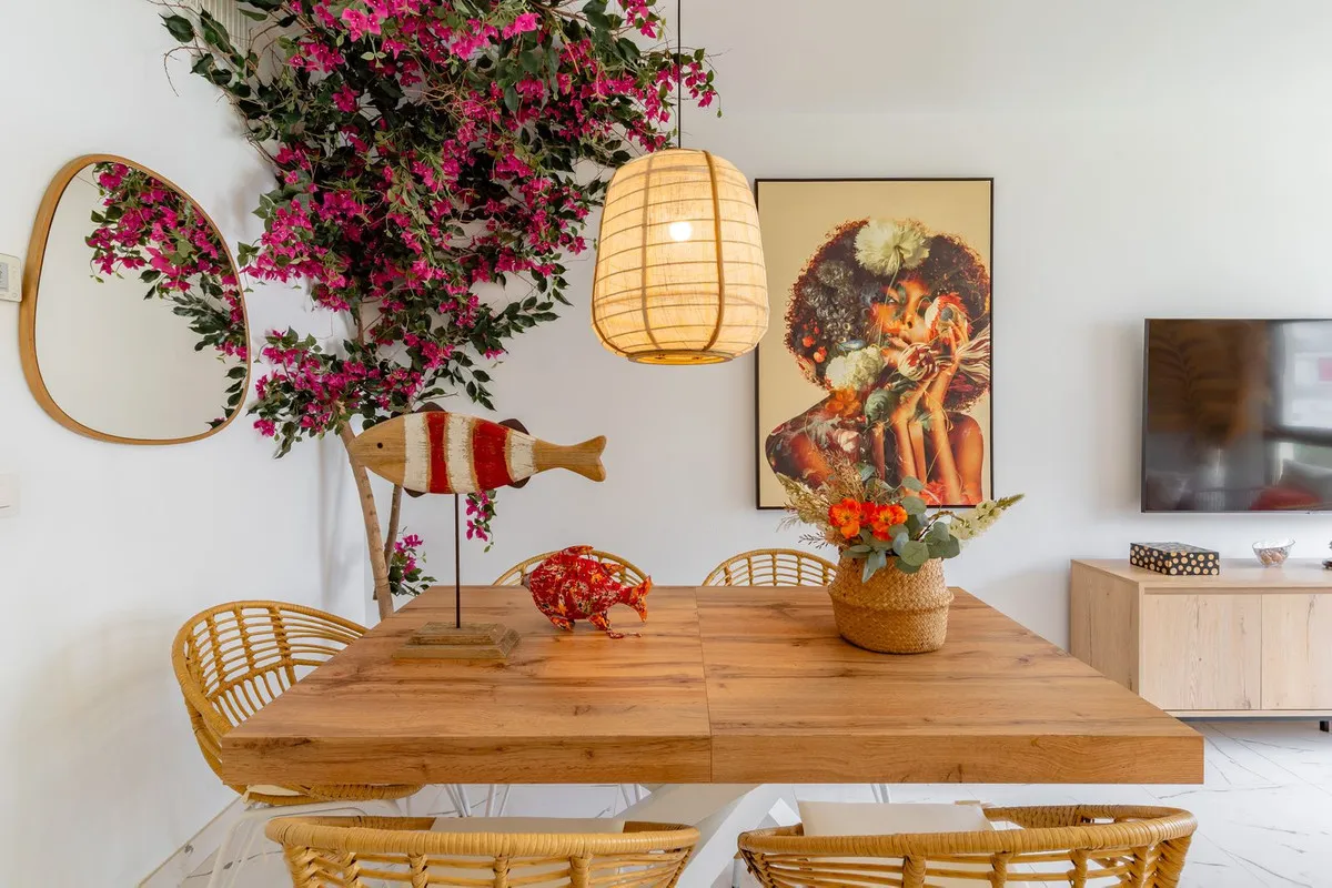 8517f45f-594f-4181-8013-4cb5b4054aa5