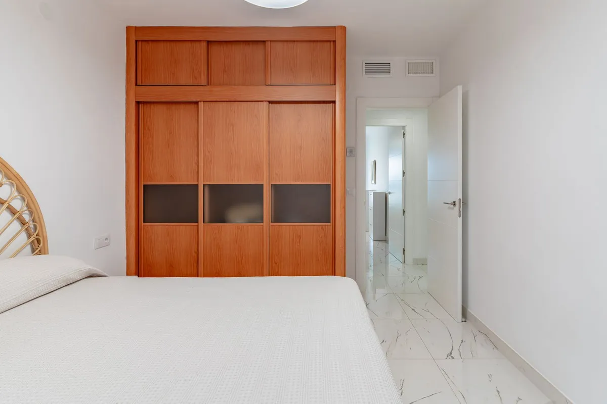 c22c0d6a-9ce1-4f2a-ac74-216273a80884