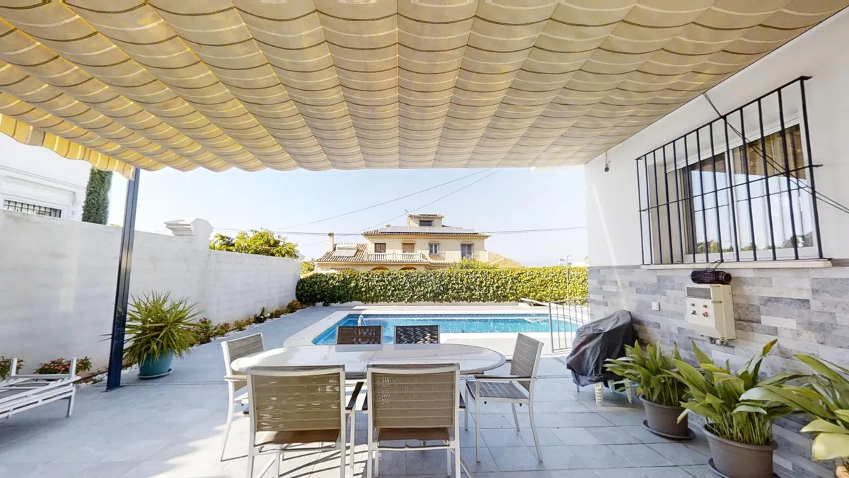 0dc06c02-9ccf-46d2-b3b4-0ab54b91a1aa