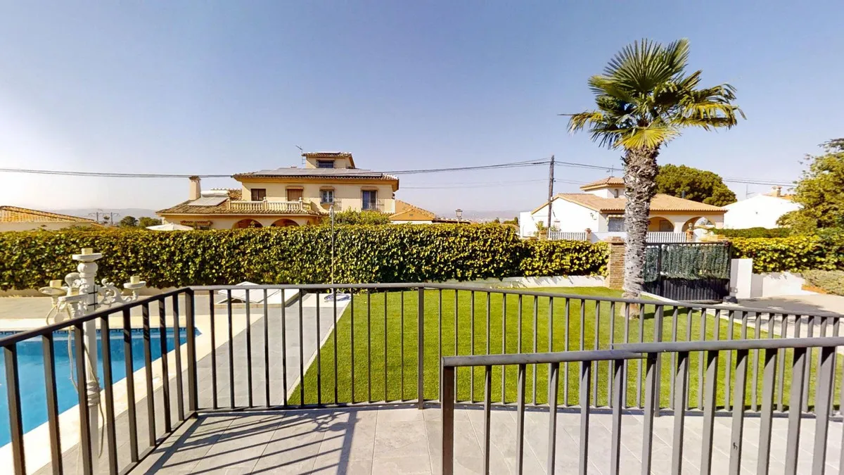 1995915f-3c12-4abc-a44d-16afa756ba19