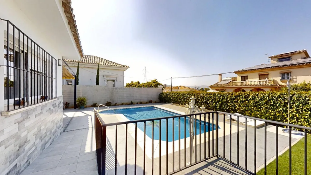 8d8270c7-1f9d-40d5-8b8c-2cb5d9c3ebce