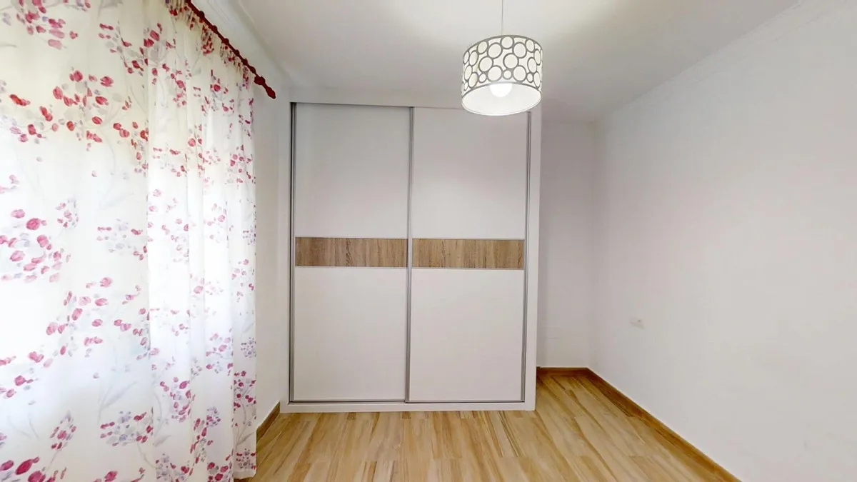 b1e5ad90-ddfe-4752-aeb0-2bd56bb17e77