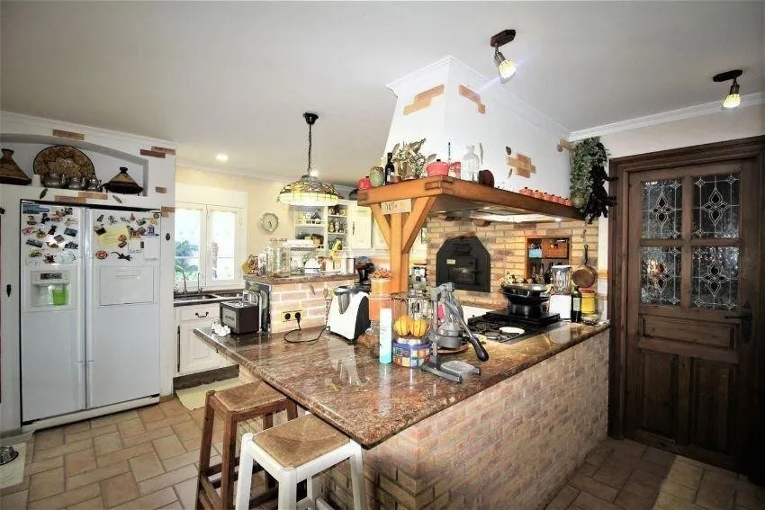 0fe782d7-896b-4e0e-9c9c-f5a75ee17c50