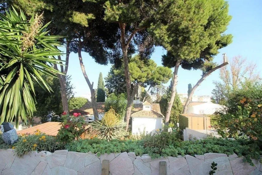 2e23f757-de4f-4017-a55a-7c8f9b91b5e7