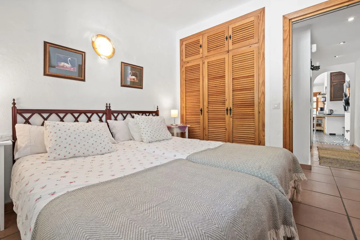 1502db15-c7c1-4b74-befd-469ec088d088