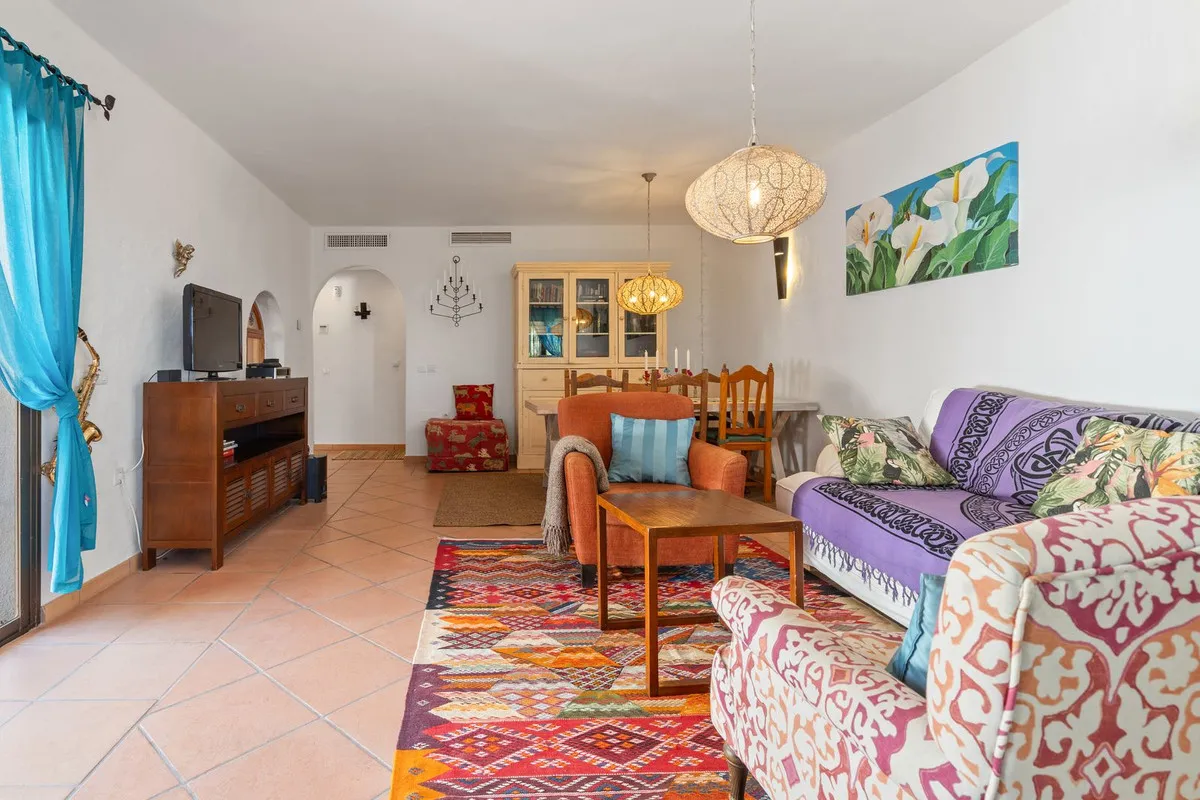 2b4e9697-3b85-4ac3-b8a6-1c10c76b725a