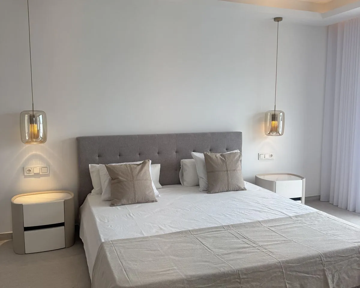 47d8019d-f9a6-479f-b3b8-3b995ec61afc