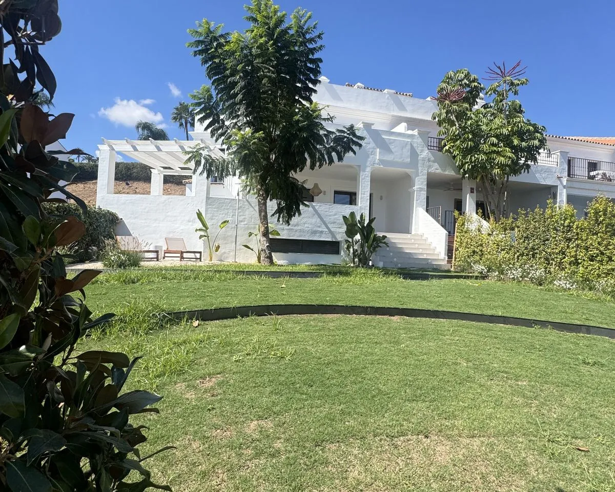 6da856f9-5d9c-4b62-8b59-10ce9c97fe3a