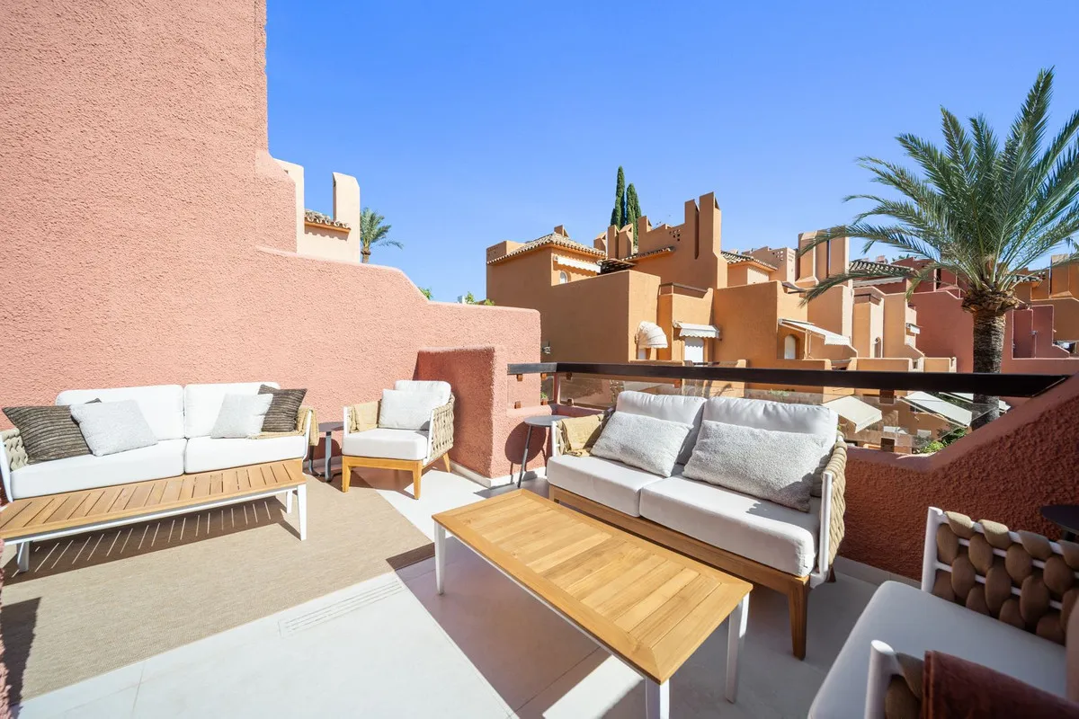 14b94eab-d56a-4403-8d9e-67074f905a15