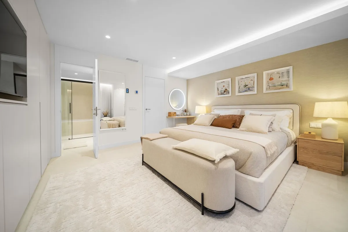 20d604f4-8021-4d74-b209-a5dfa2995db4