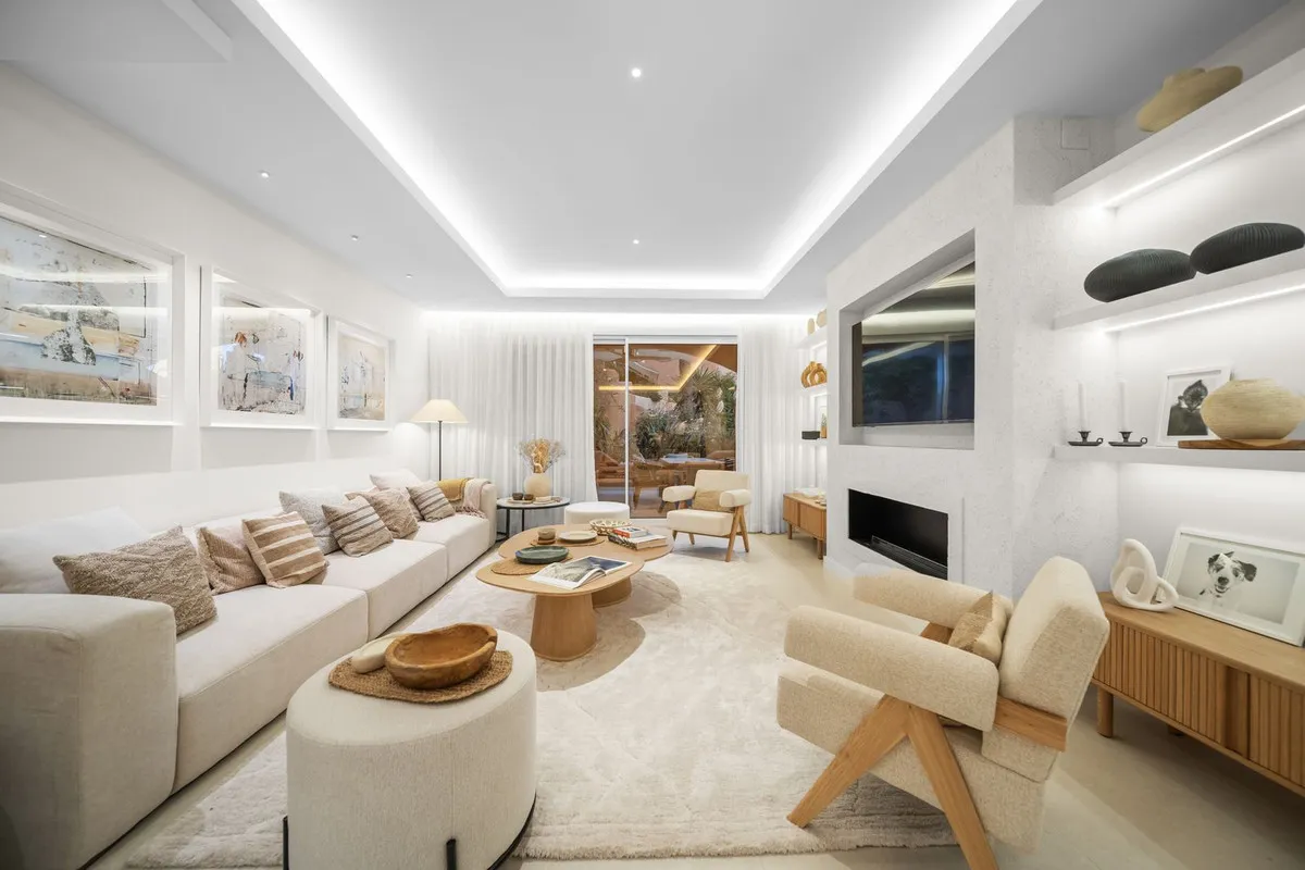 3ba5bc65-8e5e-4fdb-91a1-b256381f0823