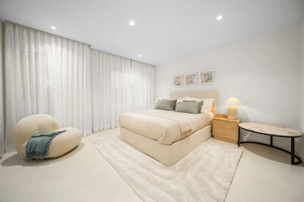 80e9a444-1d38-47bb-9bd6-9c6022c21882