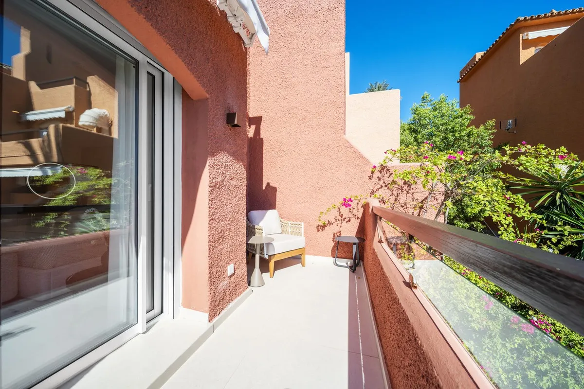 bfe9280f-e19f-4cda-9362-5cb4086d15e7