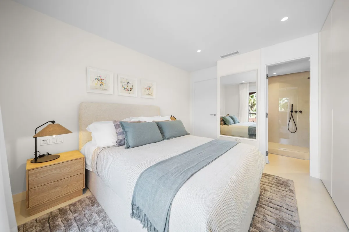 ce335a88-7c9f-4e49-a227-9607f680a723