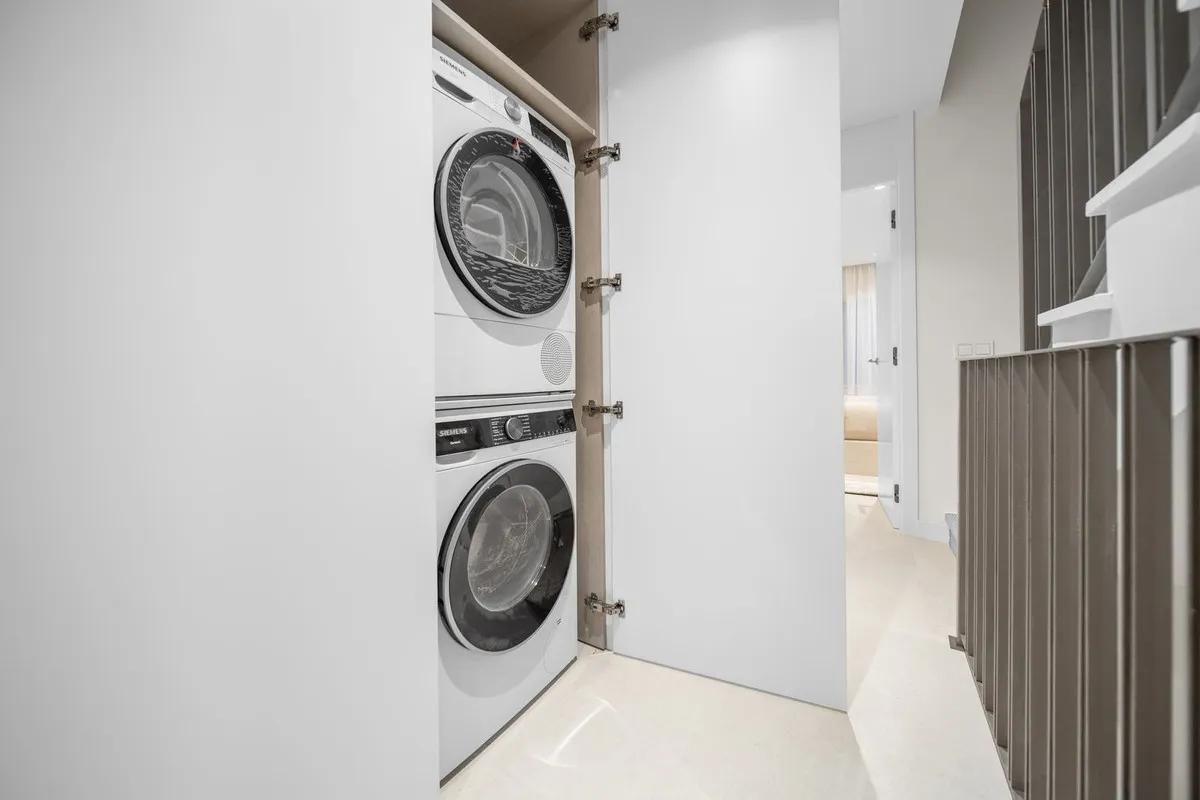 f5dd9a2e-b12f-47ef-b6d2-426253162de3