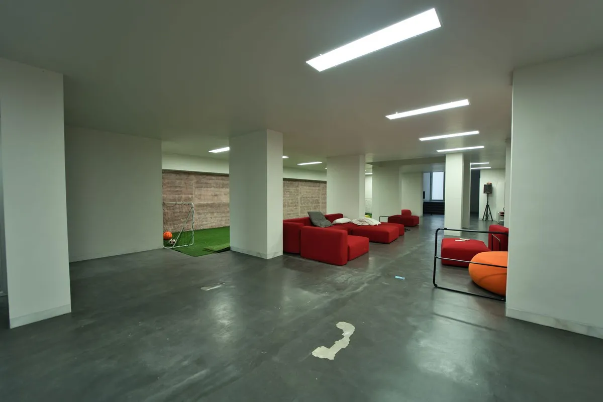 90c12a00-ecc1-4f3e-b6ee-6fef372a140d