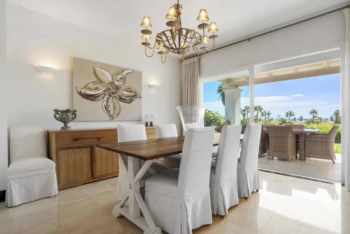 4ea97db1-0ff8-4a9a-bb65-e088f73f03e2