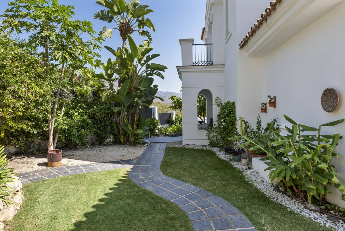 f59b02d9-7396-4c3f-86c2-7e576a83fb7a